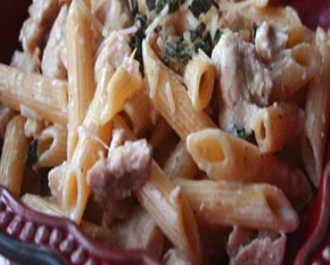Penne Pasta with Gorgonzola and Chicken