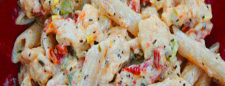 Garlic Chicken Pasta with Sun-Dried Tomatoes
