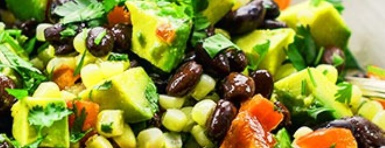 Fresh Corn Salad with Black Beans and Tomatoes