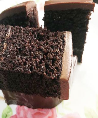 Steamed Moist Chocolate Cake 