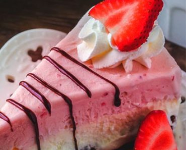 Strawberry Ice Cream Cake