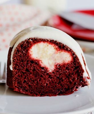 Red Velvet Bundt Cake 