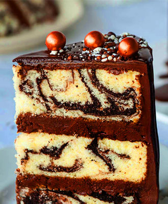 Marbled Fudge Cake 