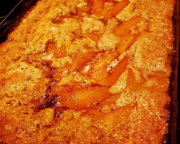 Old Fashion Peach cobbler