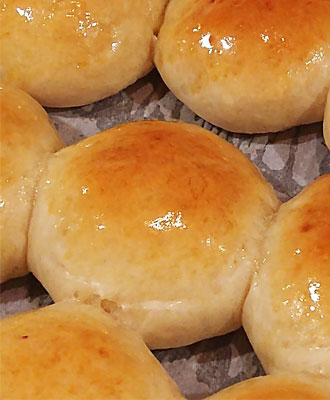 Garlic Bread Rolls 