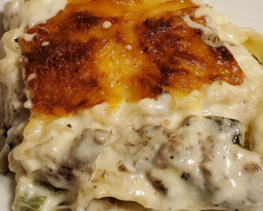 Philly Cheesesteak Lasagna