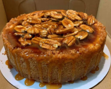 Bourbon Pecan Caramel Cheesecake