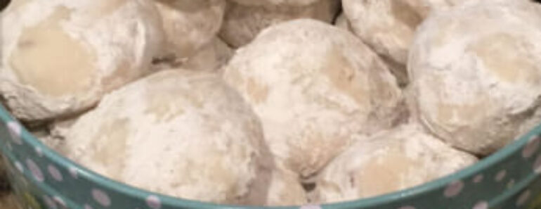 Buttery Pecan Snowball Cookies
