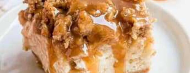 Caramel Apple Cheesecake Bars