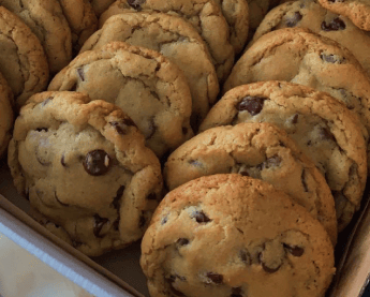 chocolate chip cookies